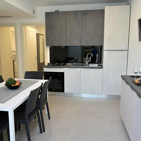 Altamarea Experience Le Apartment